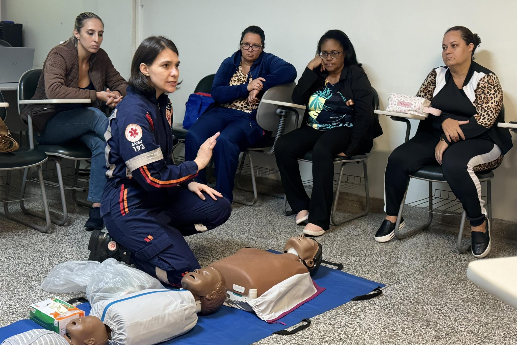 ​HMI realiza treinamento de Suporte Básico de Vida para profissionais de saúde